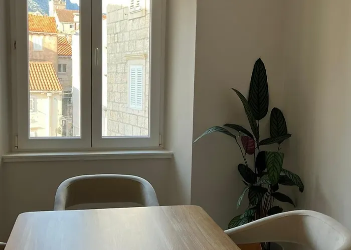 Apartment Korcula דירה קורצולה